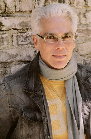 Archivo:Amir-Aboulela.png