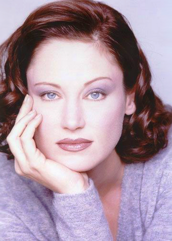 Archivo:Lisa-Thornhill.png