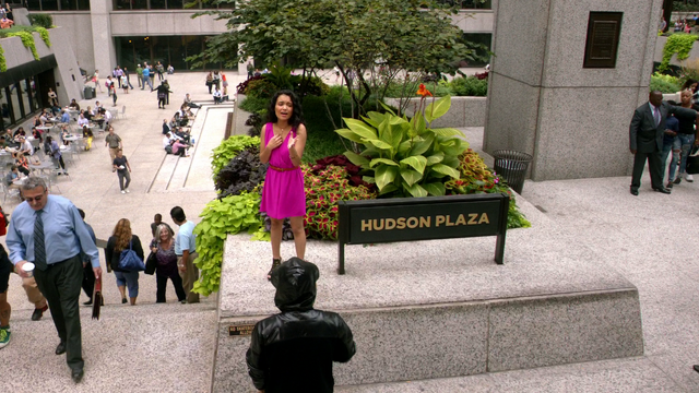 File:Laura sings at Hudson Plaza.png