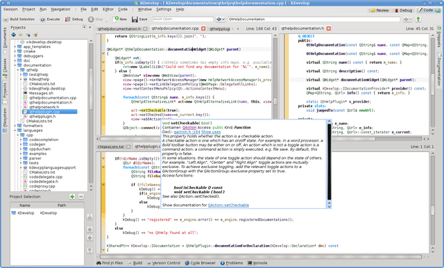 File:KDevelop 4 Screenshot.png