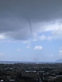 TrombaMarinaTerracinaItalia11ago06.jpg