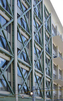 375px-ExteiorShearTruss.jpg