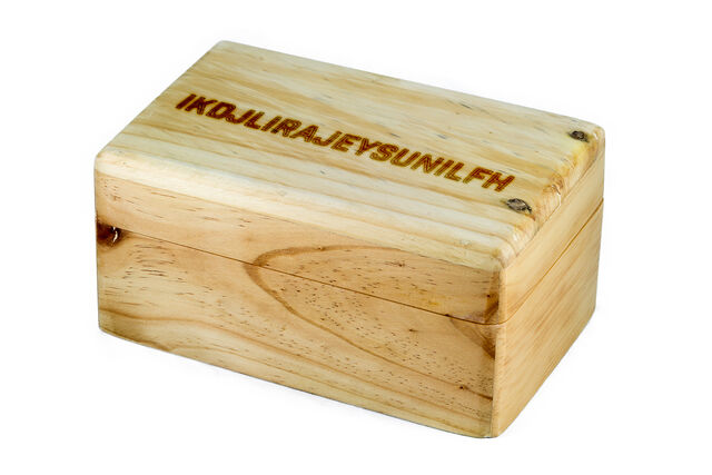 File:Woodenbox.jpg