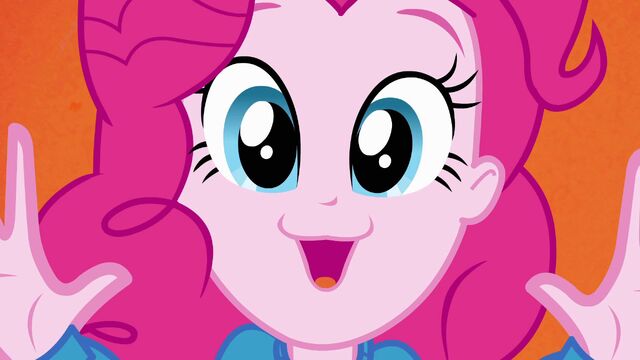 Archivo:Pinkie Pie hands up now.jpg