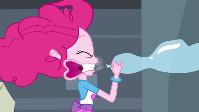 Archivo:Balloon deflating in Pinkie's face EG.png