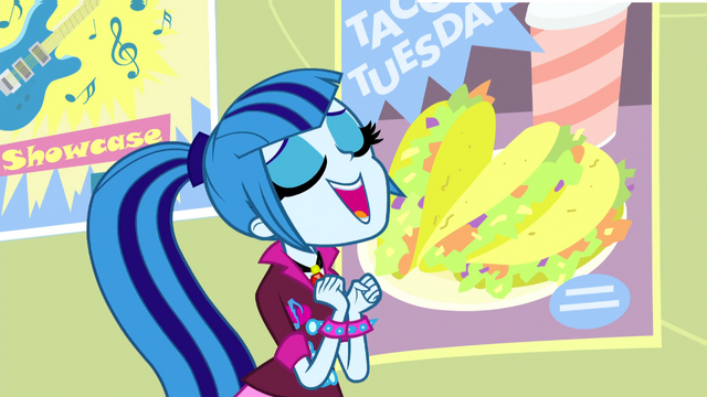 Plik:EG RR Sonata zafascynowana taco.png