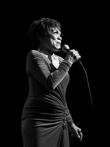 File:Eartha Kitt.png