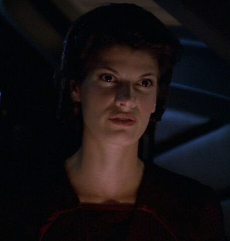 File:Christine Harnos.jpg