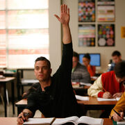 Glee3-kissedgirl-640x640-001.jpg