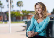 Jessalyn-gilsig-glee.jpg