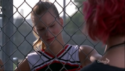 Brittany y Quinn en The Purple Piano Project.png