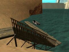 Muelle cercano al despoblado
