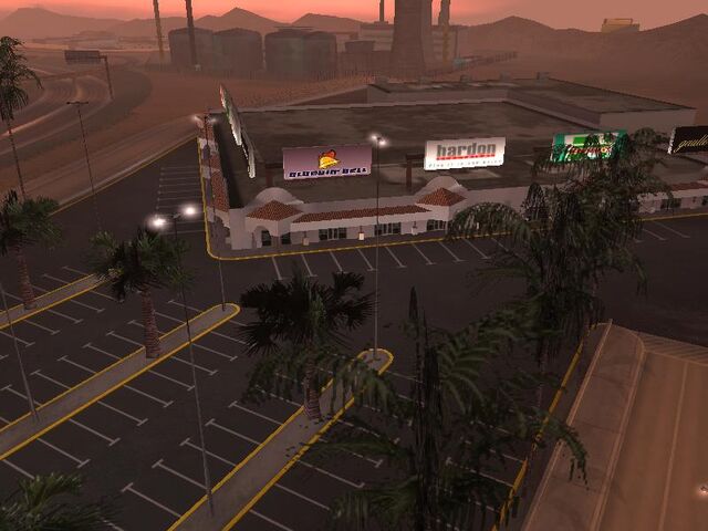 Archivo:Creek Shopping MDe noche.jpg