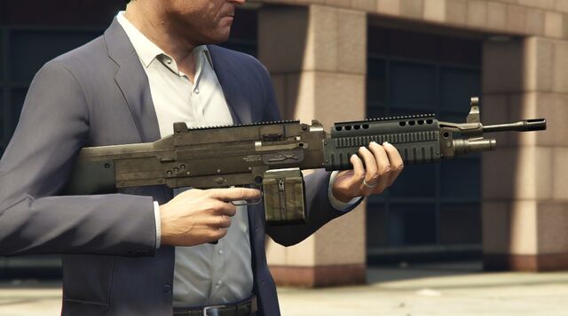 Archivo:AmetralladoradecombatM GTAV.jpg
