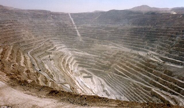 Archivo:Chuquicamata.jpg