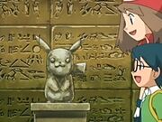 EP455 Estatua de Pikachu.jpg
