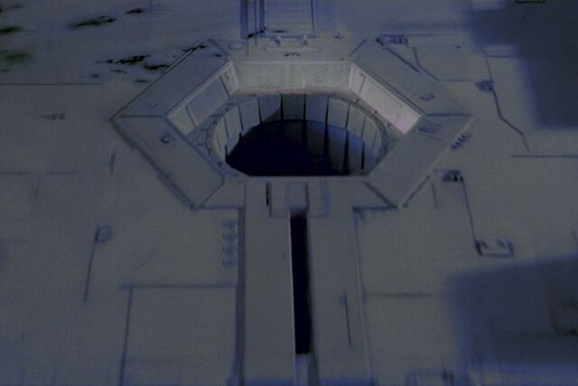 Archivo:Thermal exhaust port.jpg