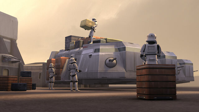 Archivo:Imperial Troop Transporter.jpg