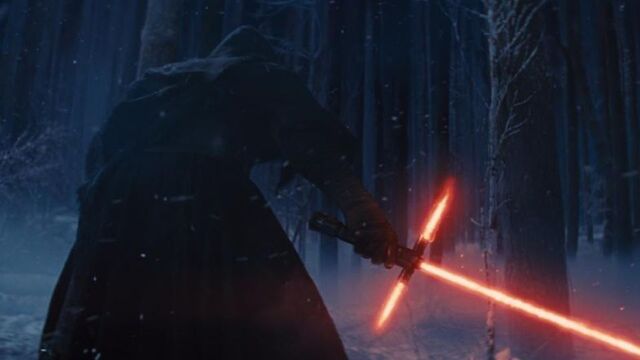 Archivo:SabledeluzdeKyloRen.jpg