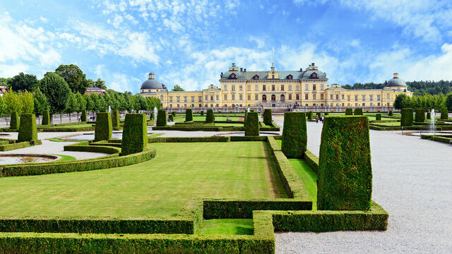 File:Drottningholm.jpg