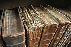 240px-Old book bindings.jpg