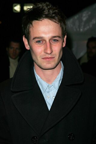 Fichier:Josh Stewart.jpg