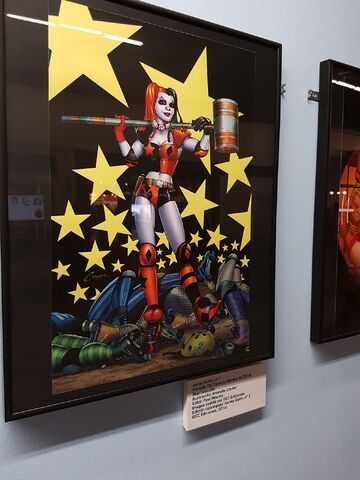 Archivo:Salondelcomic2016 harleyquinn03.jpg