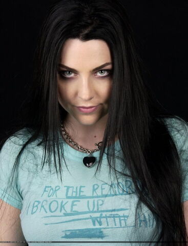 File:850 evanescence.jpg