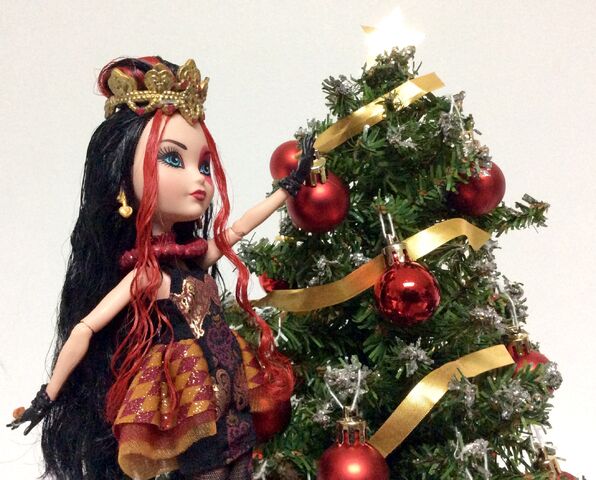 File:Lizzie's Tree.jpg