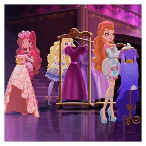 File:Facebook - girls backstage.jpg
