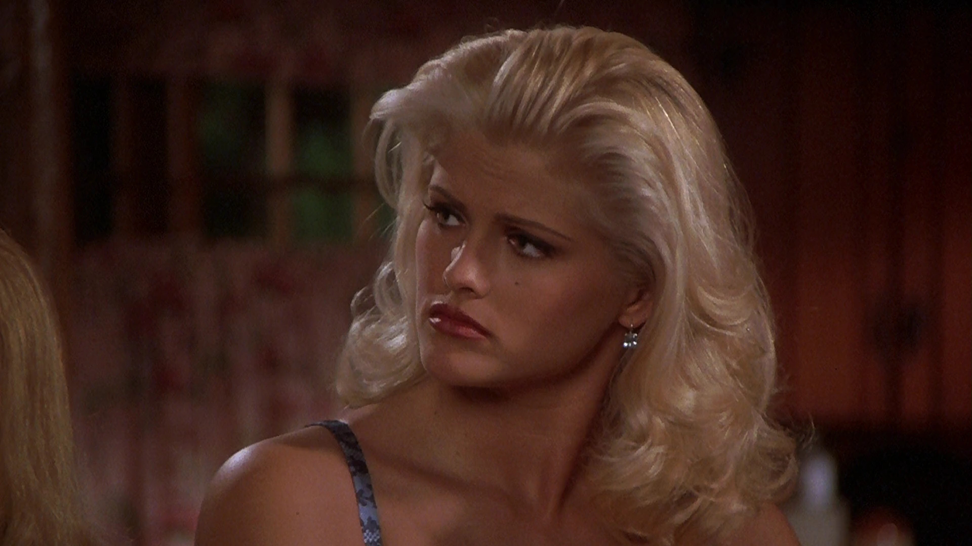 Anna Nicole Smith небоскреб