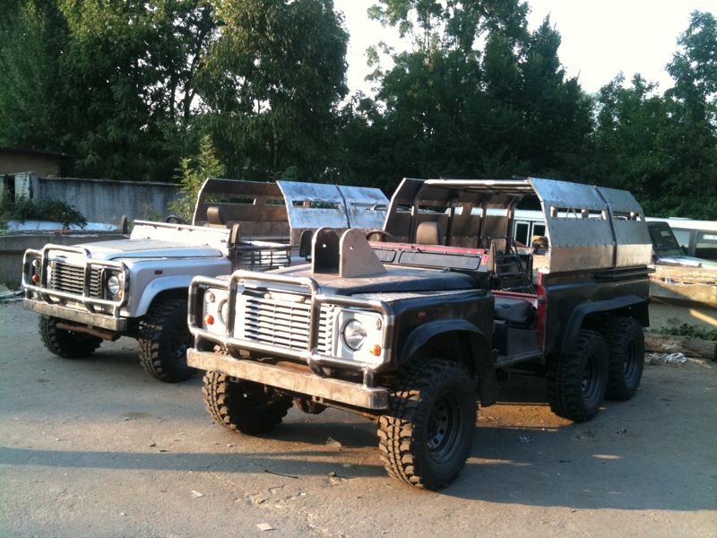 Image - Land Rover Defender 110 6X6.jpg | Expendables Wiki ...