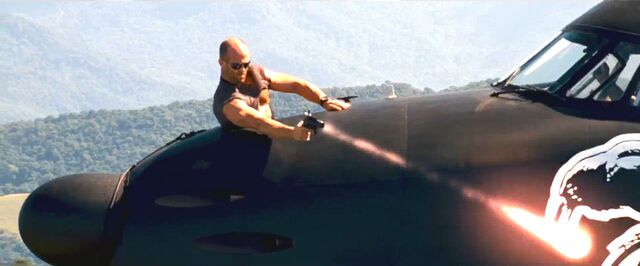 File:Expendables-M8FlarePistol2.jpg
