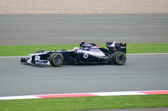 File:Maldonado 2012 Britain race.jpg