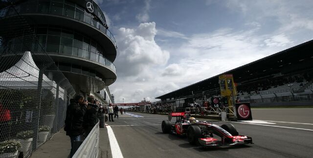 File:BackgroundWallpaperNurburgring.jpg