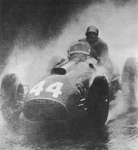 File:1951 1 Taruffi.jpg