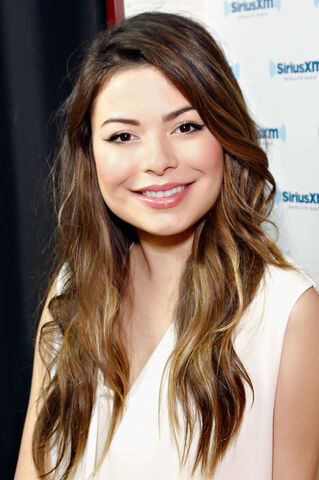 File:Miranda Cosgrove.jpeg