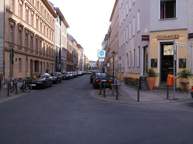 Datei:Fahrradstraße Linienstraße.jpg