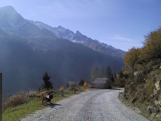 Datei:GotthardPass Dalli.jpg