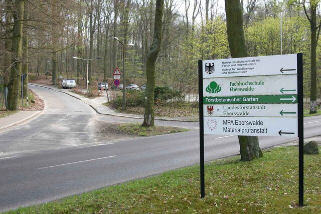 Datei:Eberswalde-waldcampus.jpg