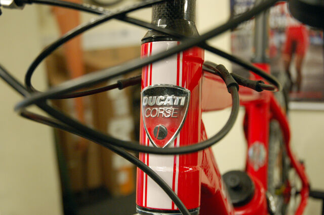 Datei:Ducati-corse.jpg