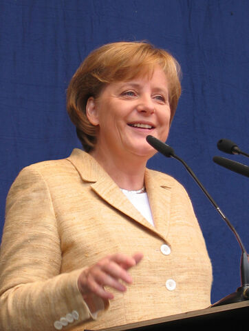 Datei:Angela-merkel-ebw-01-retuschiert.jpg