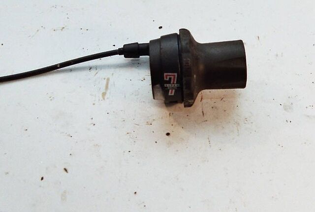 Datei:Modell T7 Schalter01.jpg