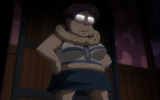 Mrs.Lordland essaie la tenue de Lucy