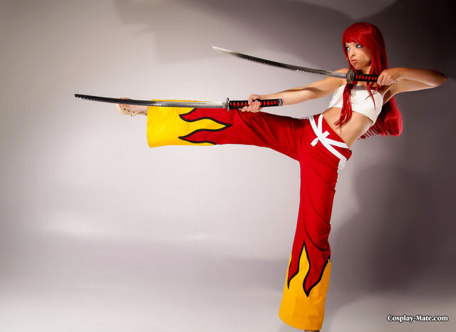 File:ErzaKickAssCosplay.jpg