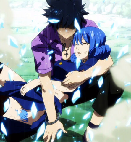 File:Gray saving Juvia.jpg