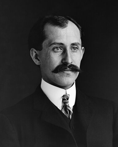 File:Orville Wright (real).jpg
