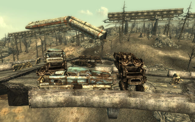 File:Abandoned Car Fort.jpg