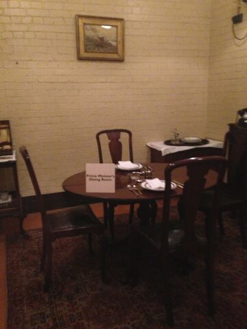 File:ChurchillsDiningRoom.jpg