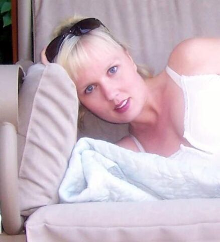 File:MeFalloutGirl.jpg